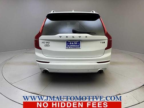 2018 Volvo XC90 T5 Momentum