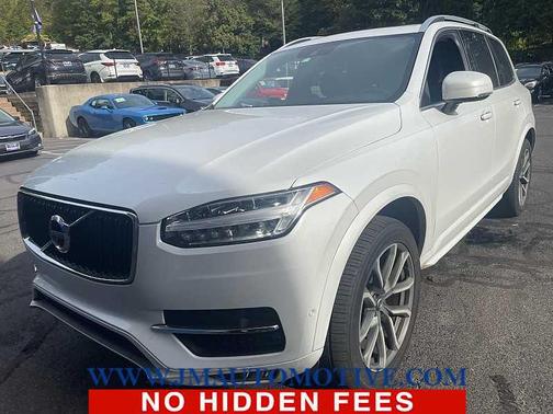 2018 Volvo XC90 T5 Momentum