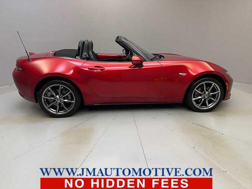 2016 Mazda MX-5 Miata Grand Touring