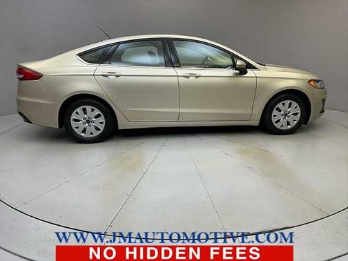 2019 Ford Fusion S