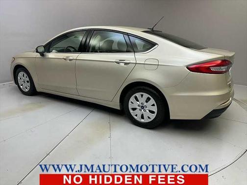 2019 Ford Fusion S