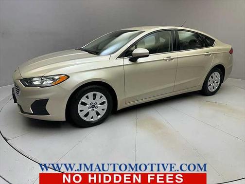 2019 Ford Fusion S