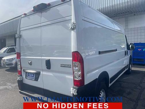 2025 RAM ProMaster 2500 Tradesman