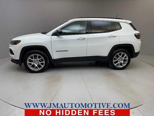 2022 Jeep Compass Latitude Lux