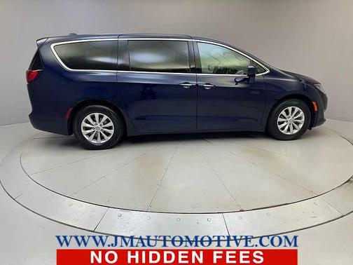 Jazz Blue Pearlcoat 2018 Chrysler Pacifica Touring Plus