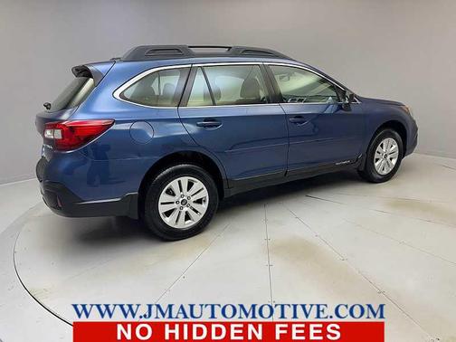 2019 Subaru Outback 2.5i
