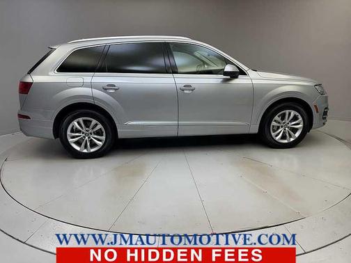 2019 Audi Q7 55 Premium Plus