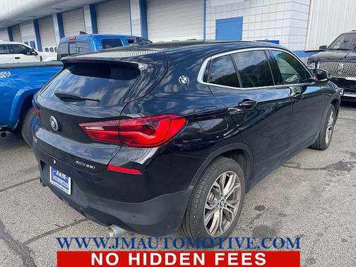 Black Sapphire Metallic 2019 BMW X2 xDrive28i