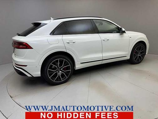 Carrara White 2022 Audi Q8 55 Prestige