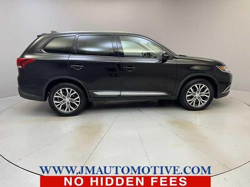 2017 Mitsubishi Outlander SE