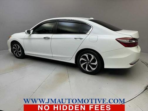 2017 Honda Accord EX-L w/Navigation & Honda Sensing