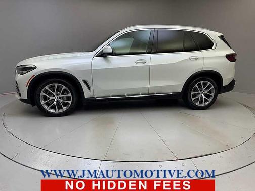 Alpine White 2023 BMW X5 xDrive40i