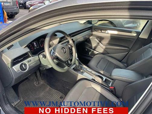 2021 Volkswagen Passat 2.0T SE