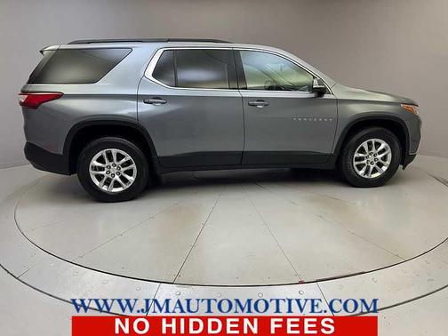 Satin Steel Metallic 2019 Chevrolet Traverse LT Cloth
