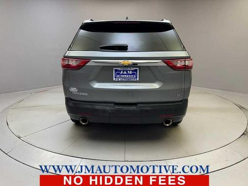 Satin Steel Metallic 2019 Chevrolet Traverse LT Cloth