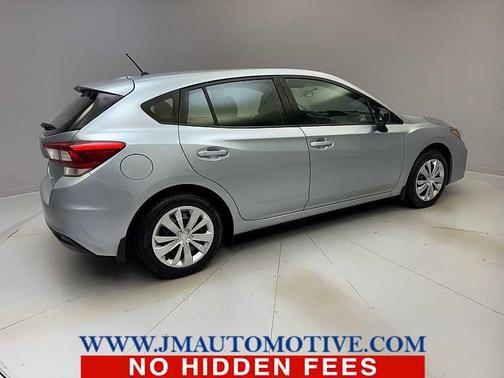 2017 Subaru Impreza 2.0i