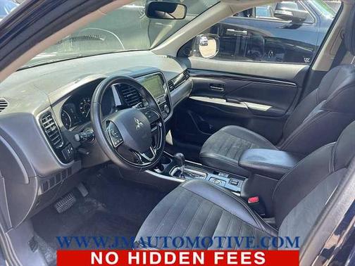 2019 Mitsubishi Outlander SE