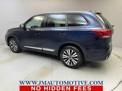 2019 Mitsubishi Outlander SE