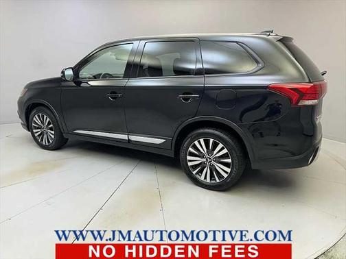 2020 Mitsubishi Outlander SE