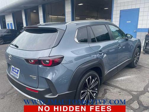 2023 Mazda CX-50 2.5 Turbo