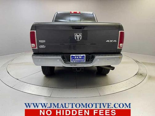 2018 RAM 2500 Laramie Crew Cab 4x4 6'4' Box