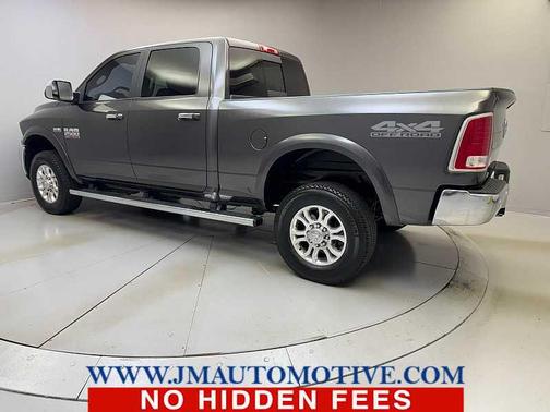 2018 RAM 2500 Laramie Crew Cab 4x4 6'4' Box
