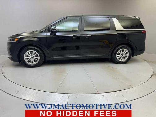 2022 Kia Carnival LXS