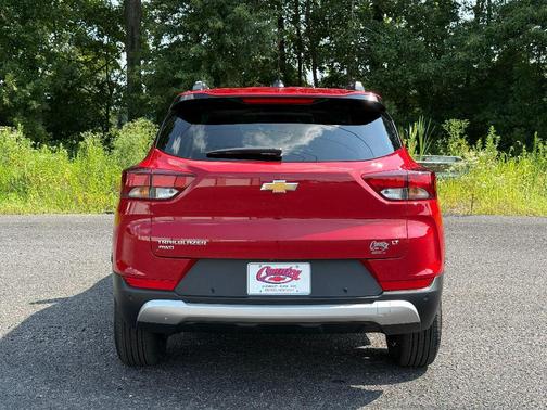 Apex Red 2026 Chevrolet Trailblazer LT