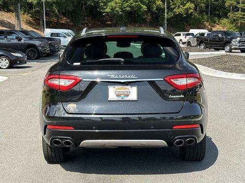 2017 Maserati Levante Base