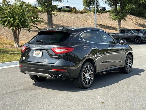 2017 Maserati Levante Base