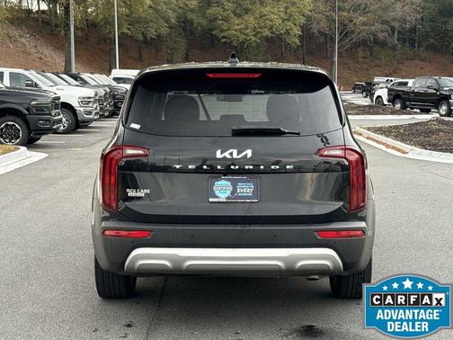 2022 Kia Telluride LX