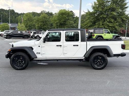 2025 Jeep Gladiator Sport