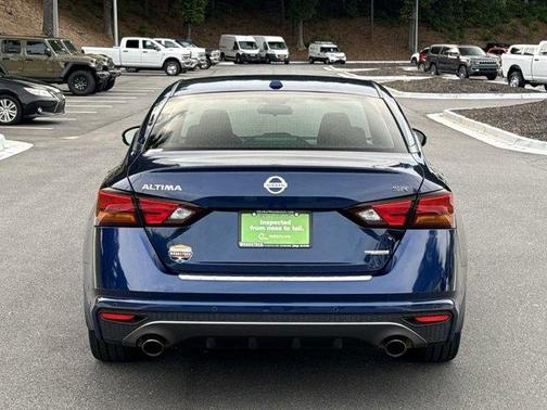2022 Nissan Altima 2.0 SR