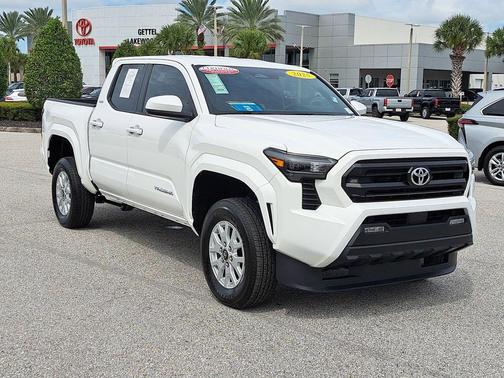 2025 Toyota Tacoma SR5