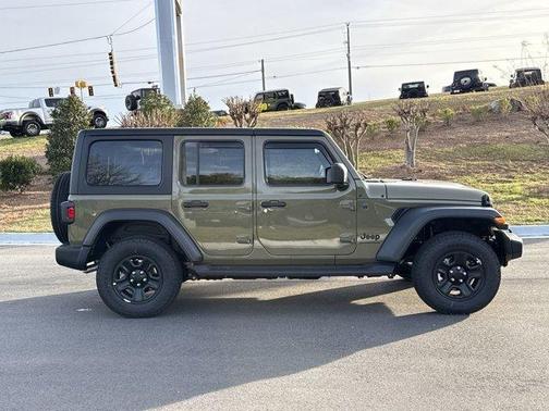 2025 Jeep Wrangler Sport