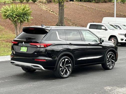 2022 Mitsubishi Outlander SEL