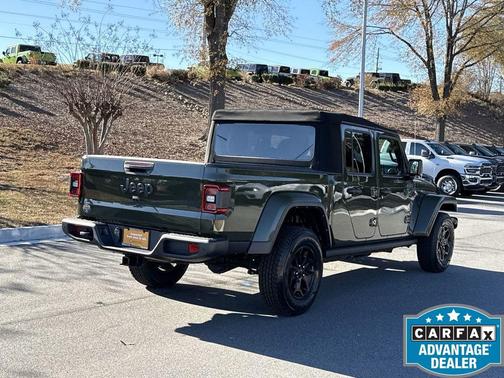2021 Jeep Gladiator Sport