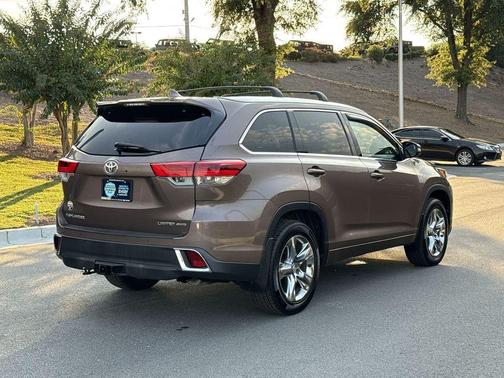 2018 Toyota Highlander Limited Platinum