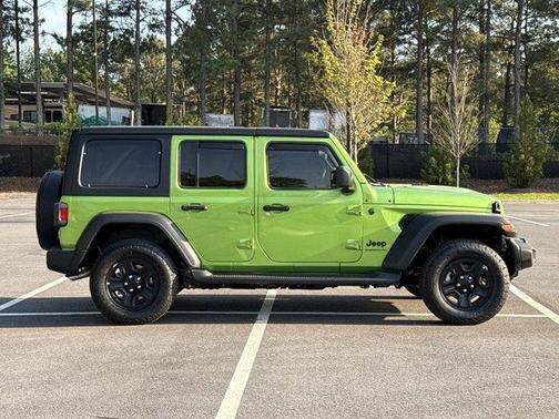 2025 Jeep Wrangler Sport
