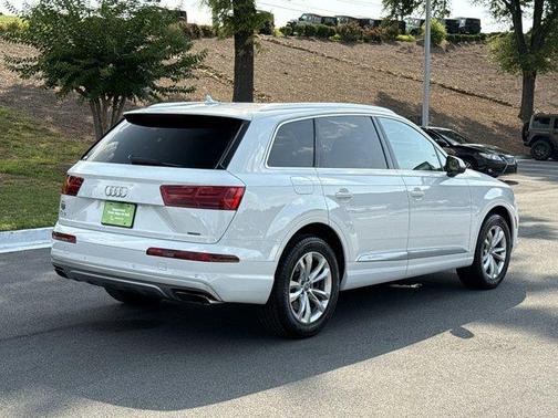 2017 Audi Q7 2.0T Premium Plus