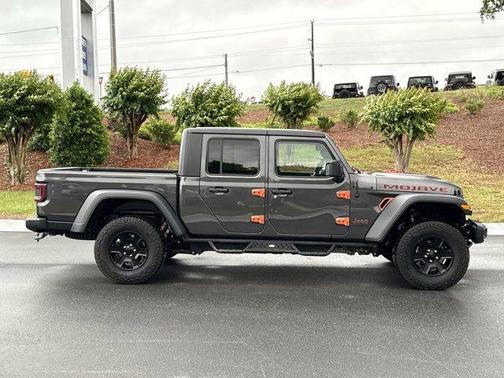 2023 Jeep Gladiator Mojave
