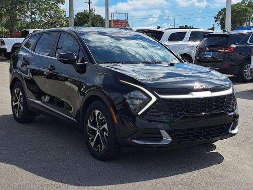 2023 Kia Sportage EX