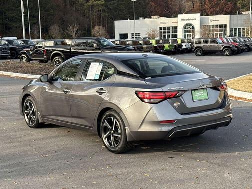 2024 Nissan Sentra SV