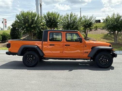 2025 Jeep Gladiator Sport