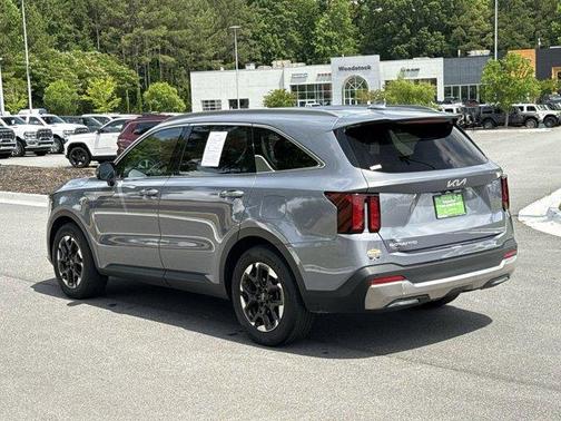 2024 Kia Sorento S