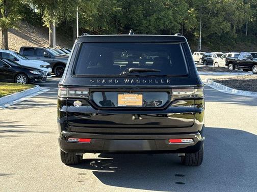 2024 Jeep Grand Wagoneer L Series II