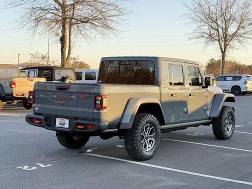 2025 Jeep Gladiator Mojave