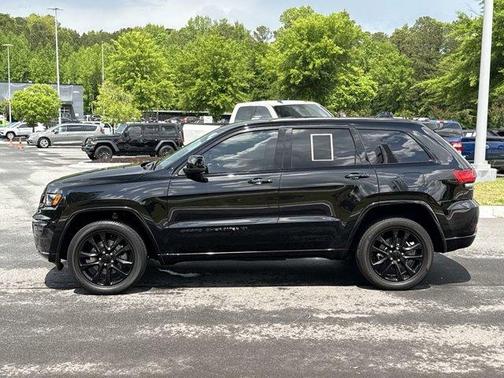 2022 Jeep Grand Cherokee WK Laredo