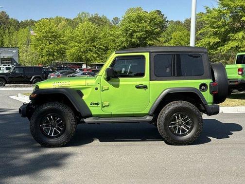 2025 Jeep Wrangler Sport