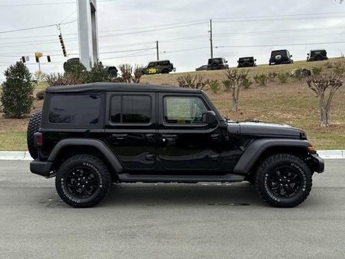 2022 Jeep Wrangler Unlimited Sport